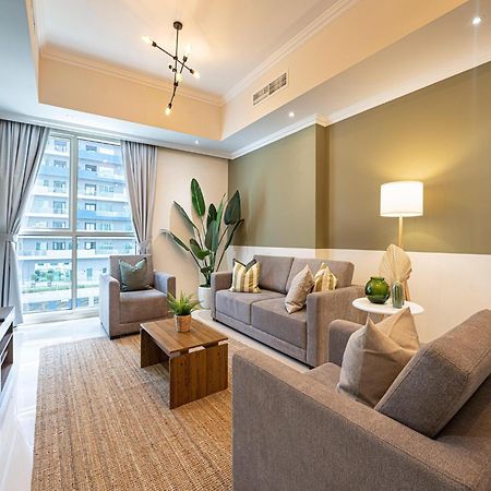 Luxe Apartments Near Dubai Mall Burj Khalifa Pool Gym Parking Exterior foto